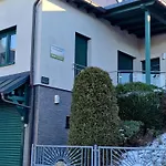 Apartment Strohbergblick *