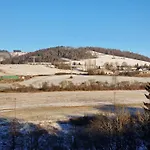 Strohbergblick Apartment *